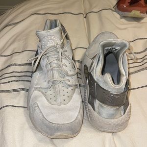 Nike Huarache Premium Light Bone